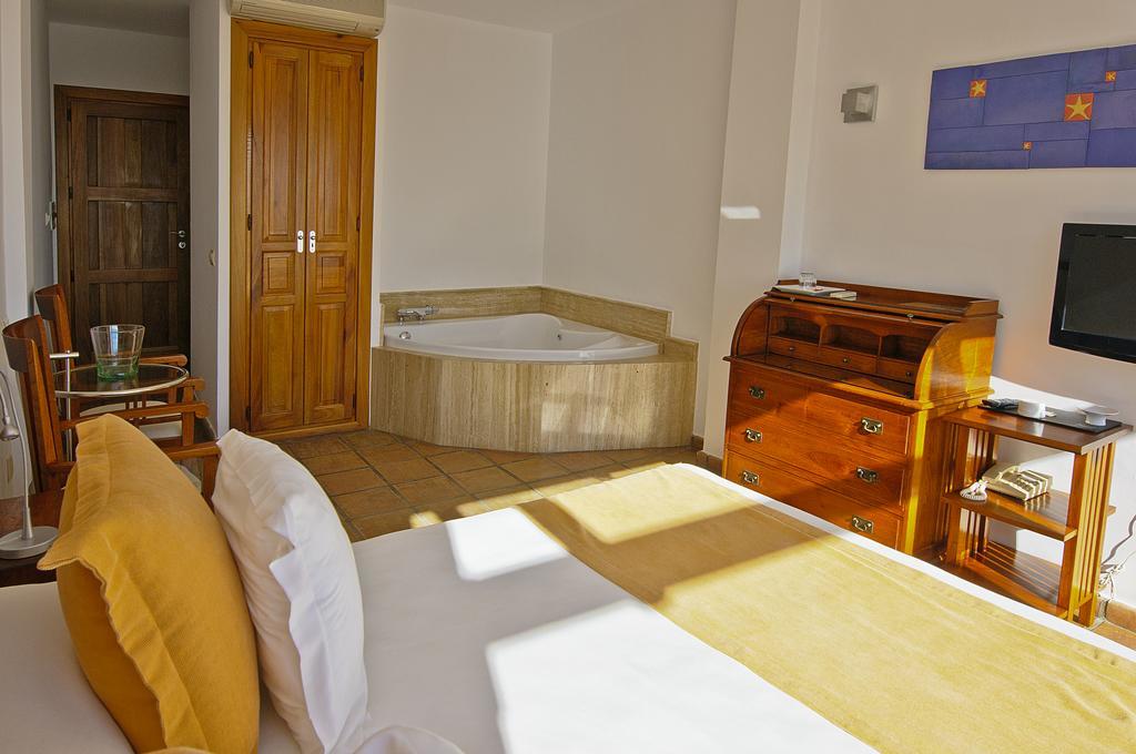 Boutique El Tio Kiko 3* Agua Amarga (Almeria)